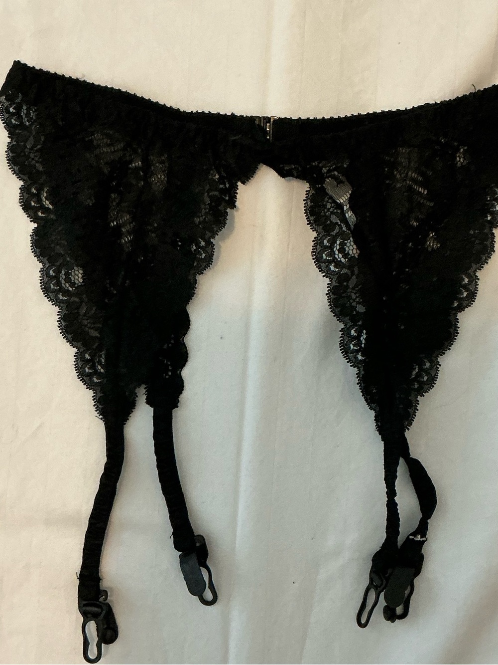 Warner's Black Lace Garter Belt with Adjustable Straps